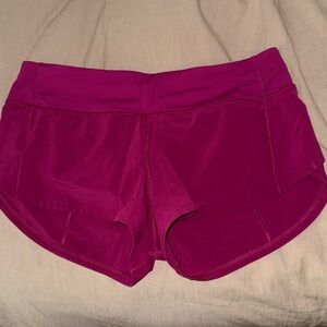 Lululemon speed up shorts LR Magenta Purple 2.5” Sz 6